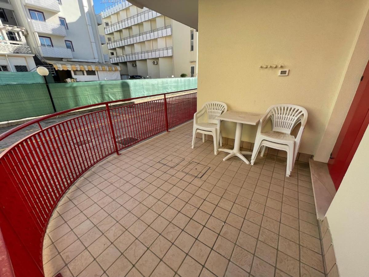 Residence Al Mare - Agenzia Cocal กาออร์เล ภายนอก รูปภาพ