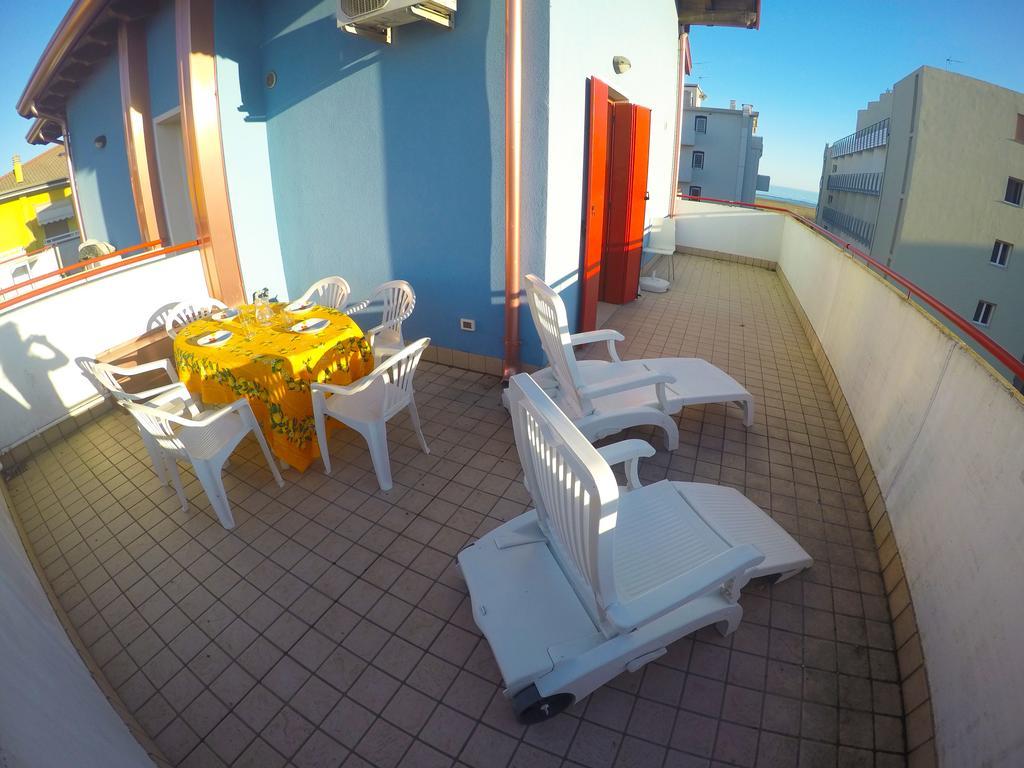 Residence Al Mare - Agenzia Cocal กาออร์เล ห้อง รูปภาพ