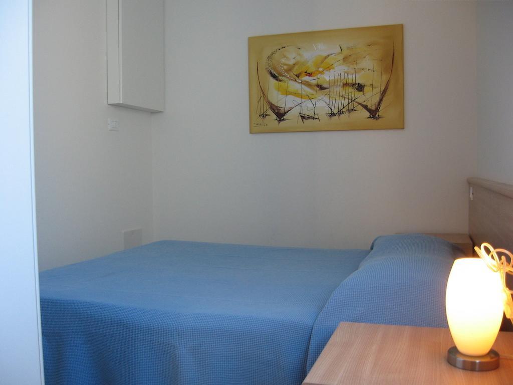 Residence Al Mare - Agenzia Cocal กาออร์เล ห้อง รูปภาพ